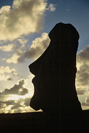 Easter Island, 2001