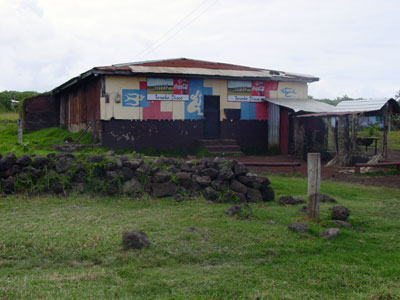Easter Island, 2001