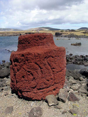 A moai crowned with its pukao, a topknot of red scoria